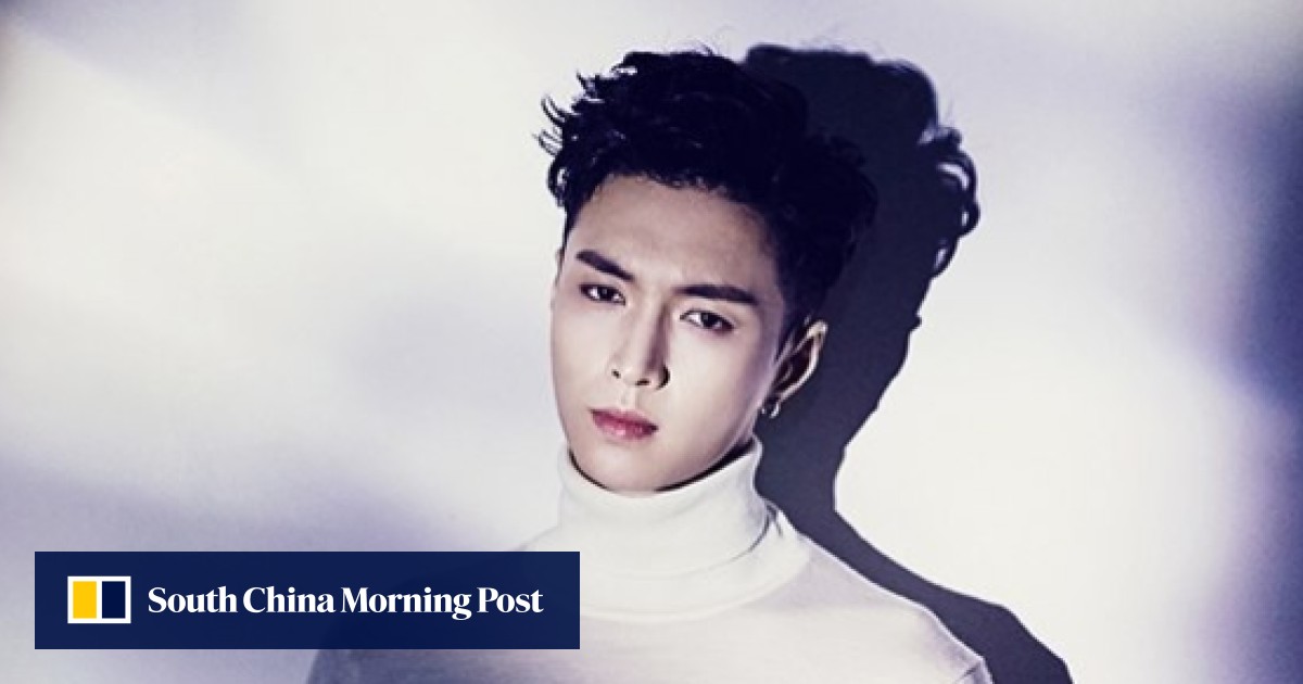 Chinese Rapper Lay K-pop star Lay from Exo: the only Chinese member is also a talented ...