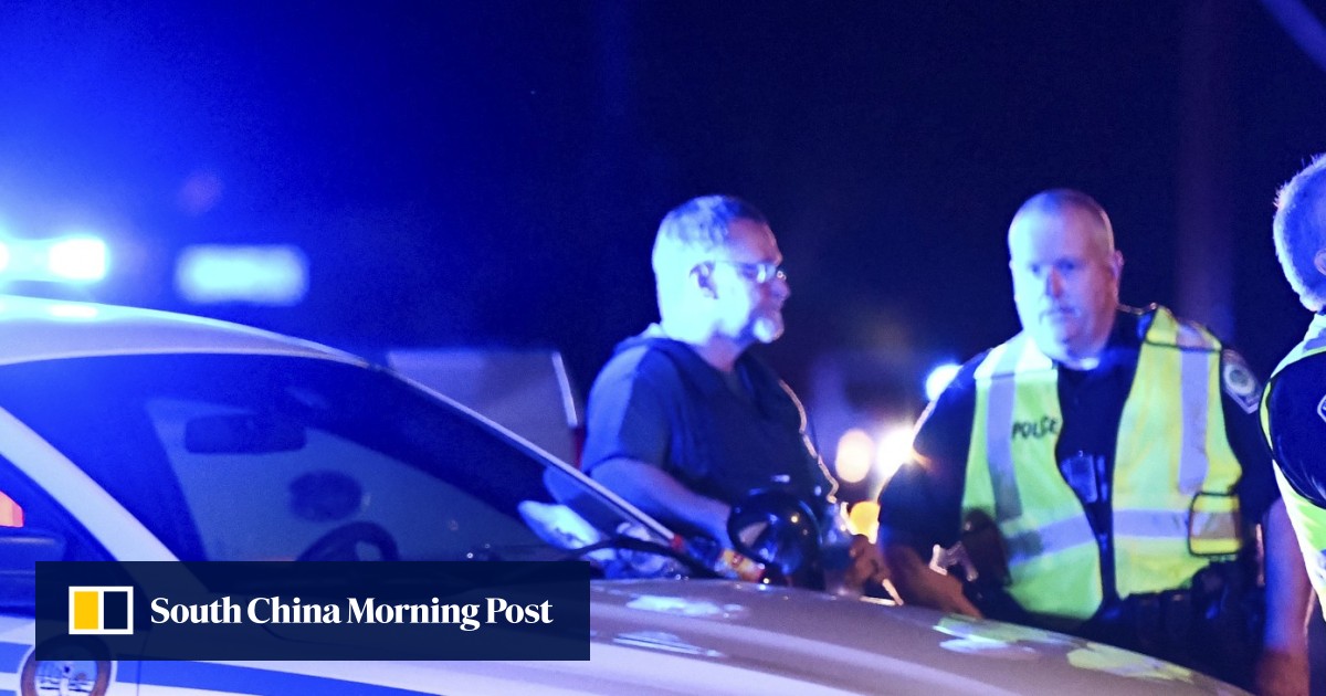 One officer shot dead, six wounded as they tried to search house in