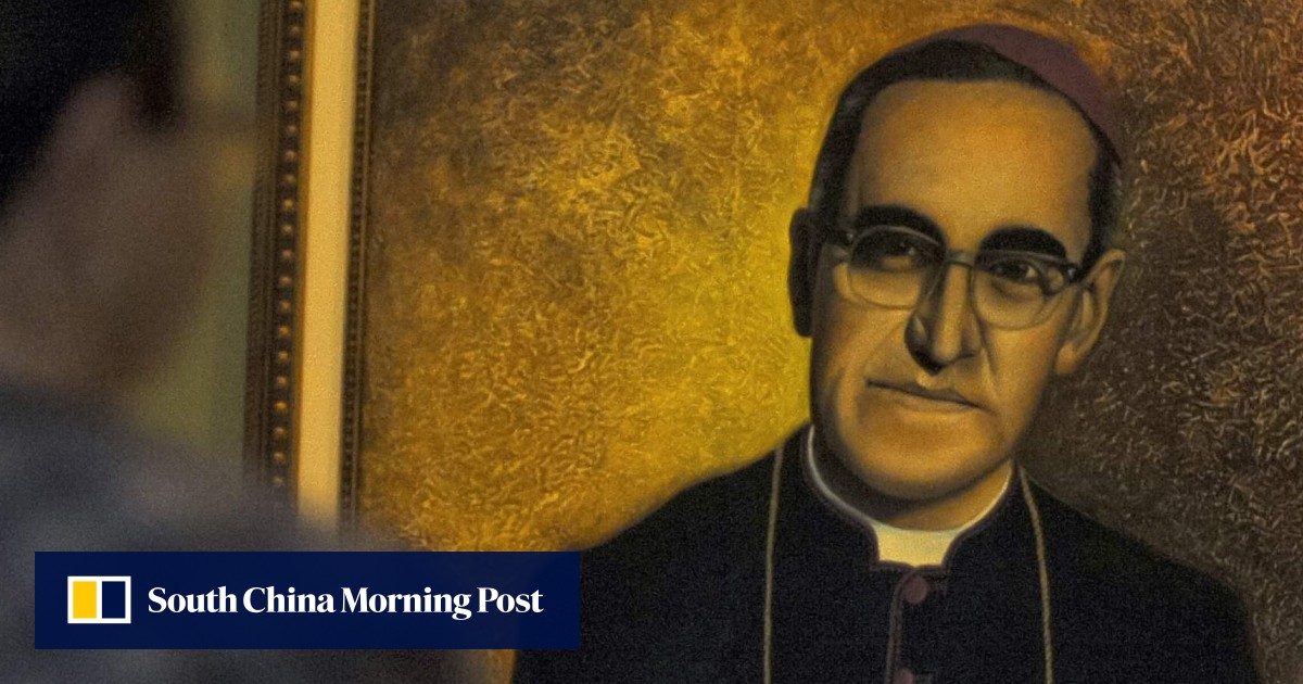 Archbishop killed by a right-wing death squad to be made a saint