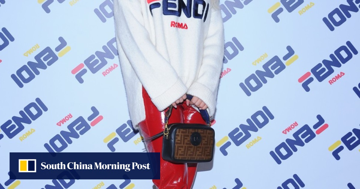Fila per fendi store