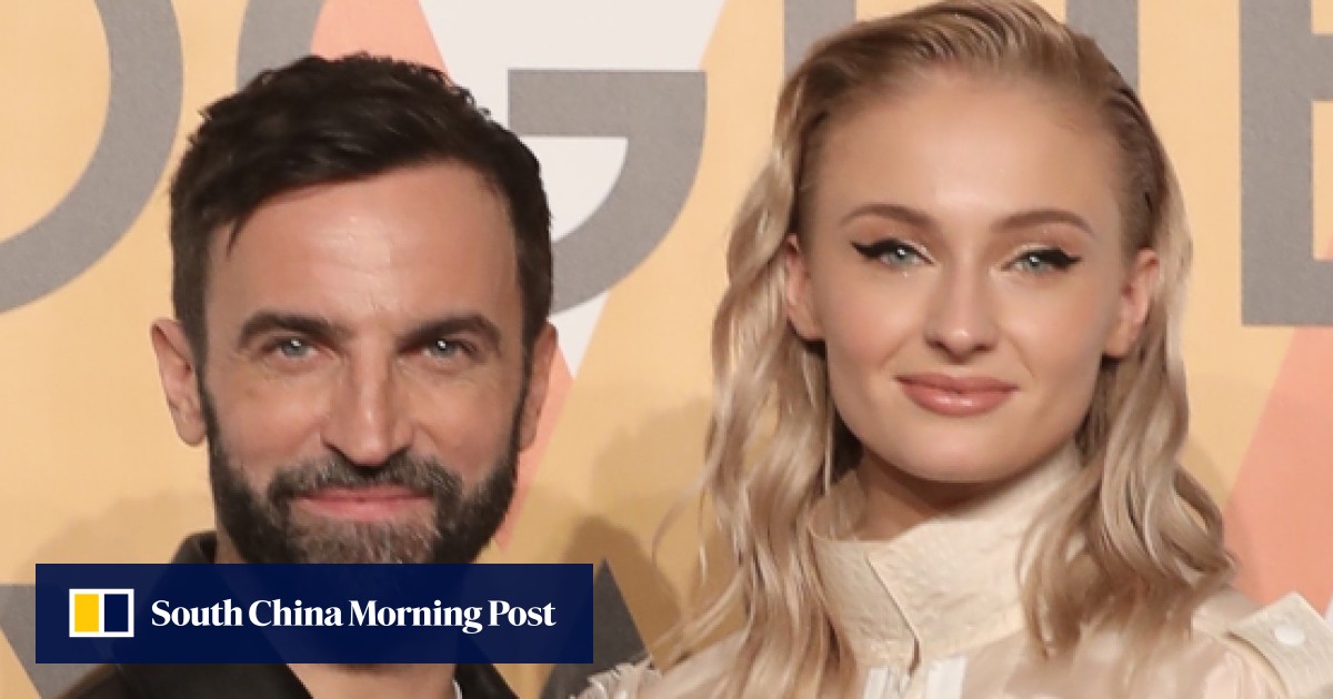 Kris Wu Sophie Turner and Alicia Vikander turn up to open Louis