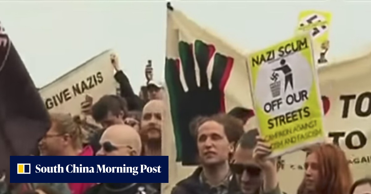 Far-right and anti-racism groups clash near Melbourne’s St Kilda beach ...