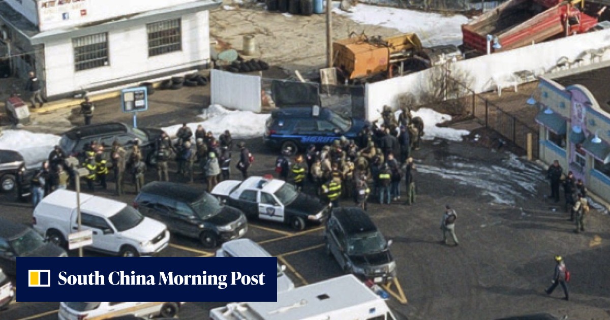 Sacked man kills five co-workers, wounds five police in gun rampage ...