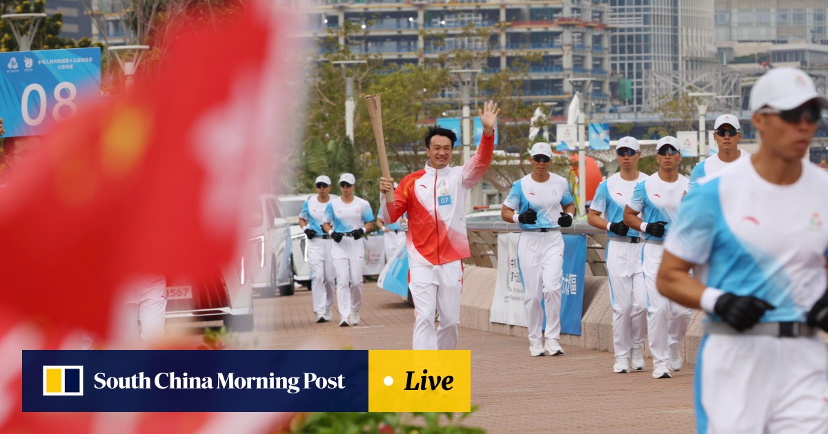 Crowds cheer as National Games torch relay hits Hong Kong streets