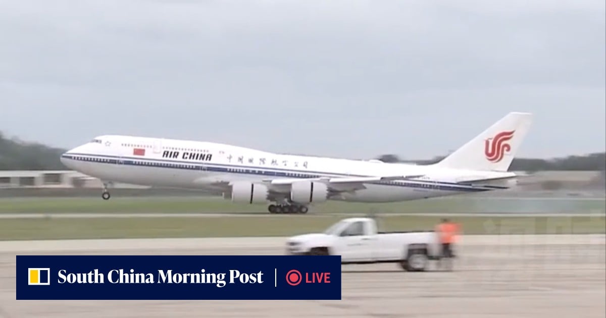 Xi begins 3-day US visit with rare airport welcome from Trump