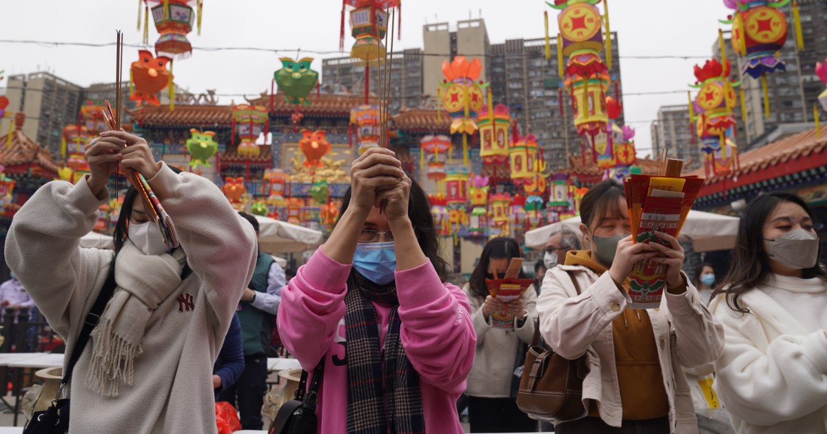 Hong Kong Lunar New Year: City lights up for Year of the Rabbit - The  Washington Post