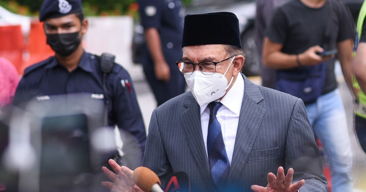 Malaysia's king says soon-to-be named PM must face confidence vote