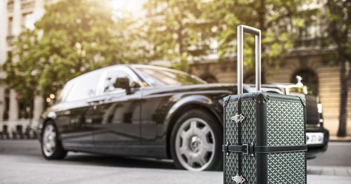 Goyard rolling luggage online