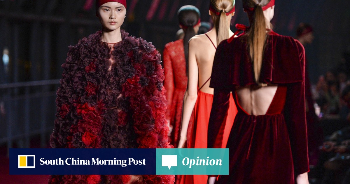 Opinion | Valentino adopts red theme in fashion show to launch Shanghai ...