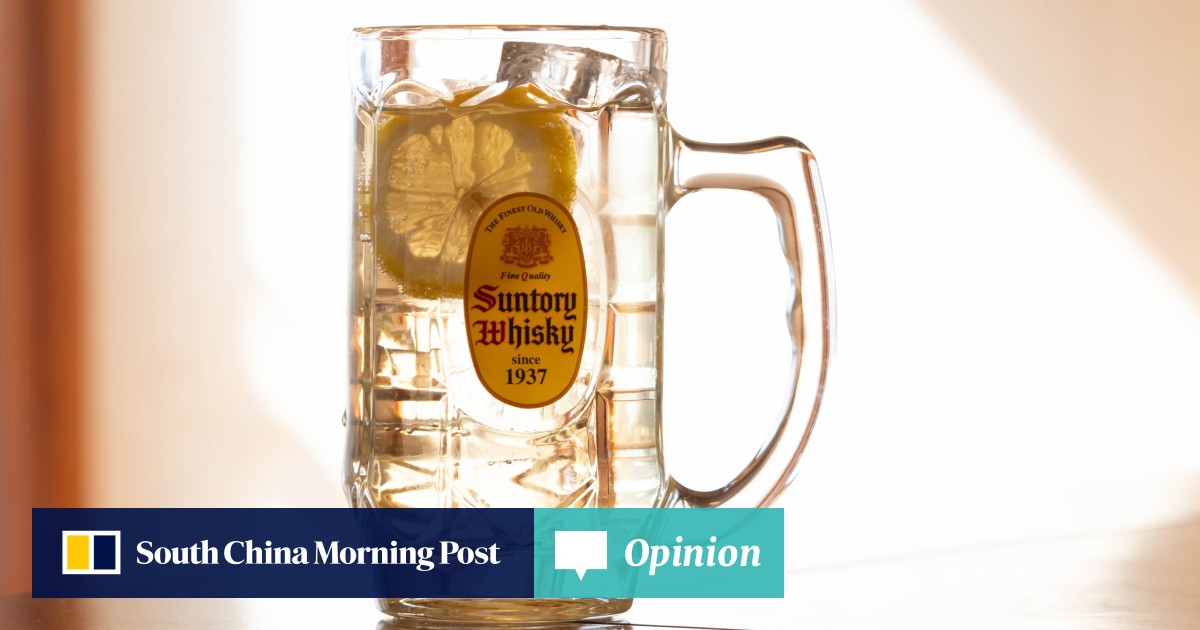 History of the highball, Japan’s popular whisky and soda cocktail, from its British and American