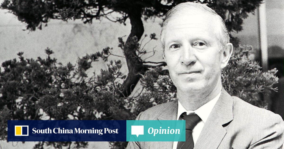 Senior Hong Kong official, historian of its New Territories: he wore 2 hats