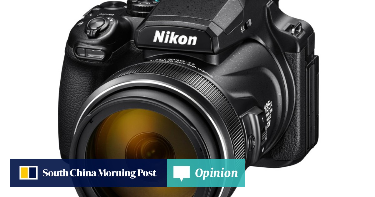 Bridge camera with an insane zoom lens: Nikon Coolpix P1000
