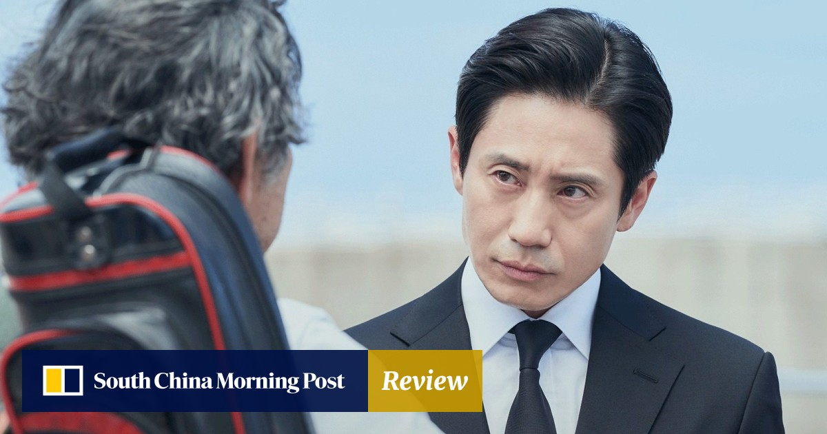 K-drama The Auditors review: Shin Ha-kyun is the Sherlock Holmes of corporate corruption