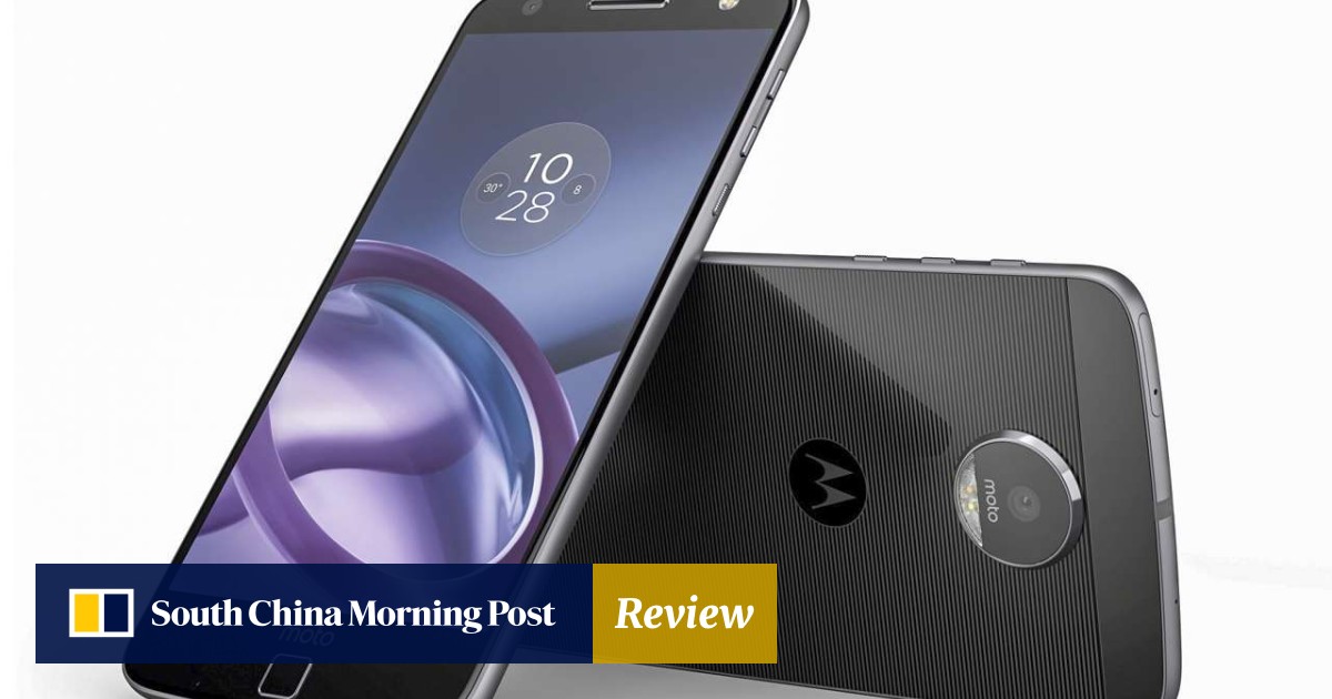Lenovo Moto Z Play Smartphone Review - NotebookCheck.net Reviews