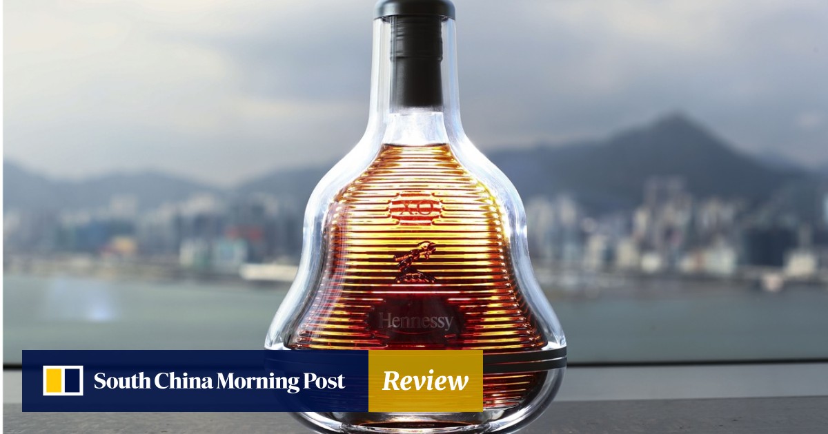 Hennessy XO 700ml マークニューソン　リミテッドエディション 8f110270-9db6-11e7-9b91-