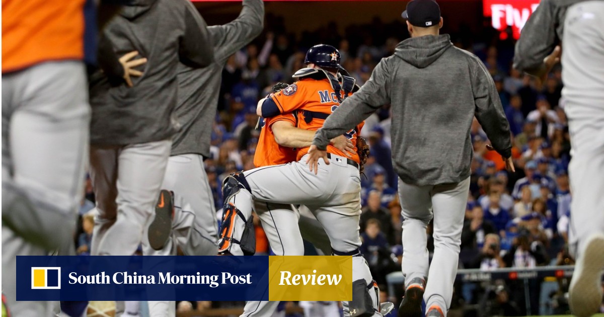 Astros' Carlos Correa Blasts Dodgers' Cody Bellinger For Criticism Of Jose  Altuve