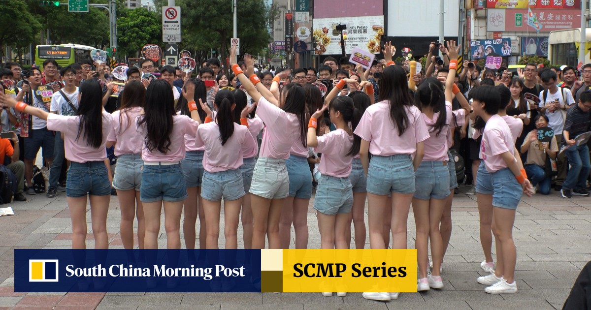 アイドル FROM JAPAN Japanese idol fired after exposed to have boyfriend; deemed