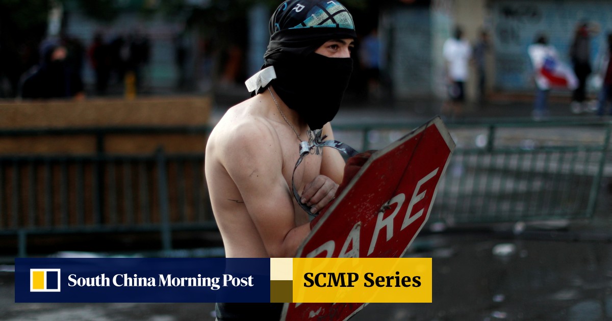 Chile Protests Captain Stop And Police Hating Dog Go Viral As Demonstrators Seek New Heroes South China Morning Post
