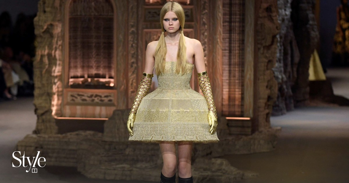Paris Fashion Week: how Dior married 70s power dressing with 16th ...