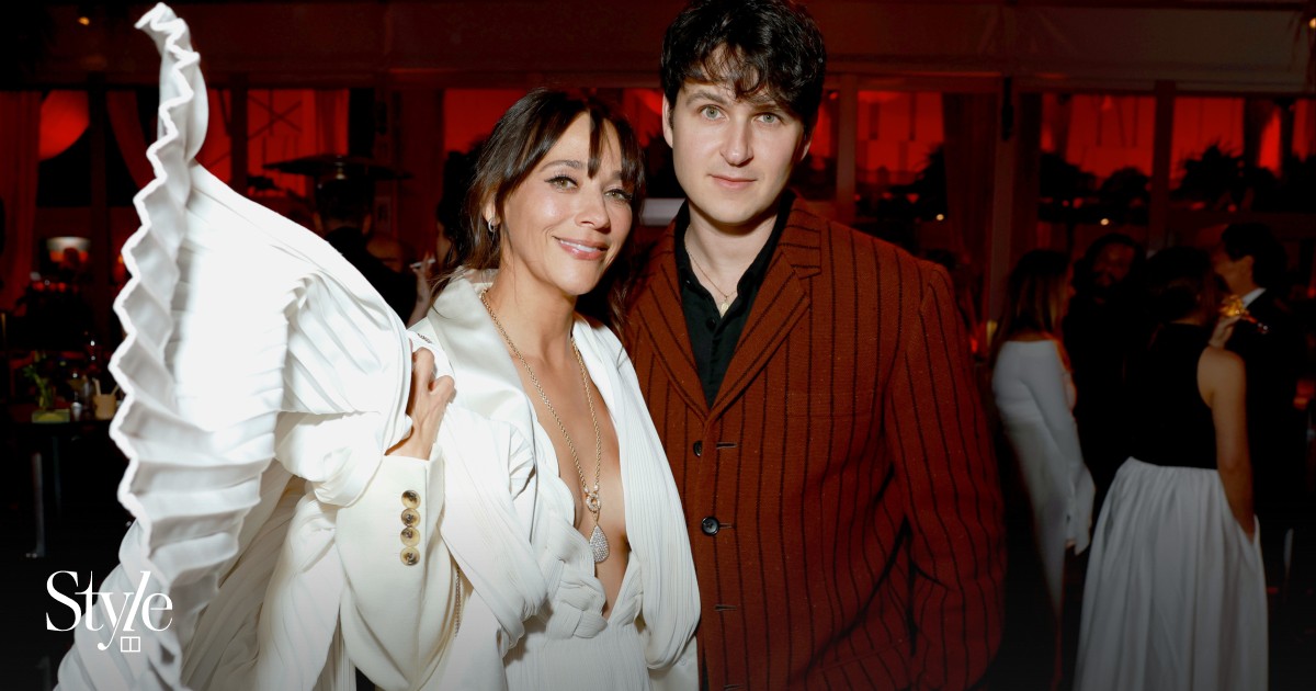 Dady Rashida Who is Rashida Jones’ partner and baby daddy Ezra Koenig? The lead ...