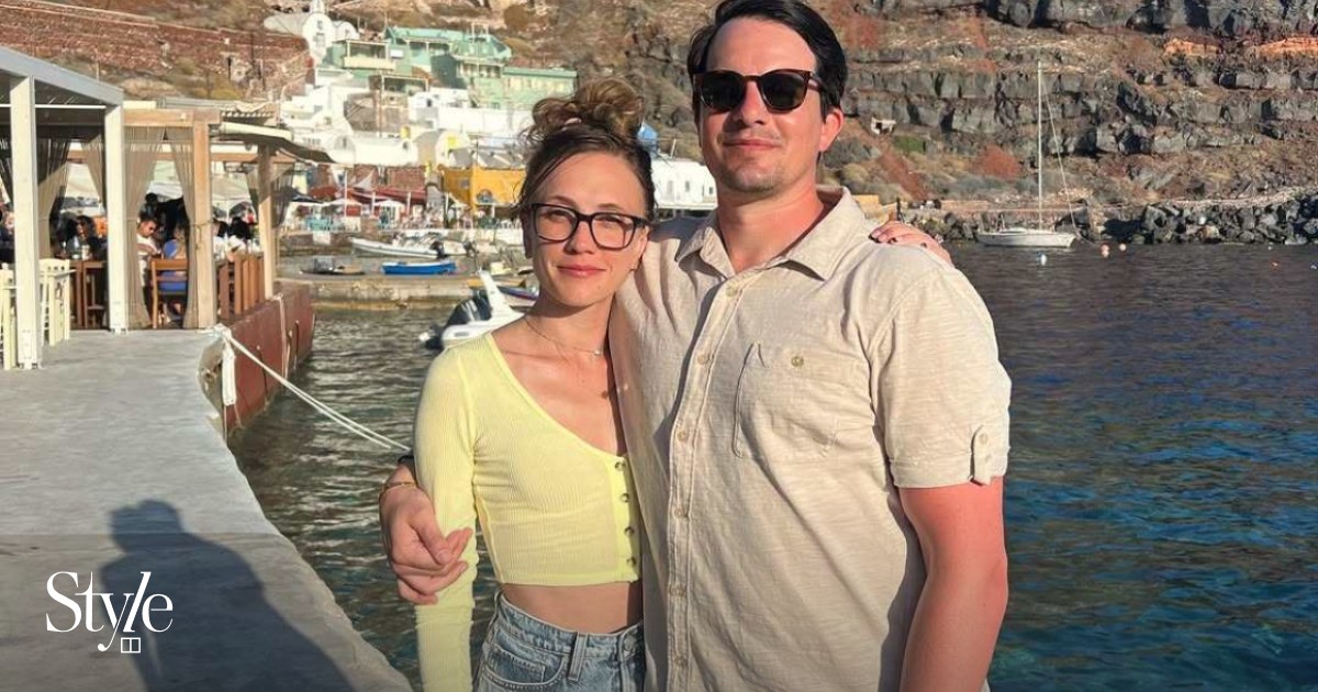 Who is Kat Timpf's banker husband, Cameron Friscia, with whom she just  welcomed her first child? The Fox News star's baby daddy previously served  at West Point, and they met on Raya |