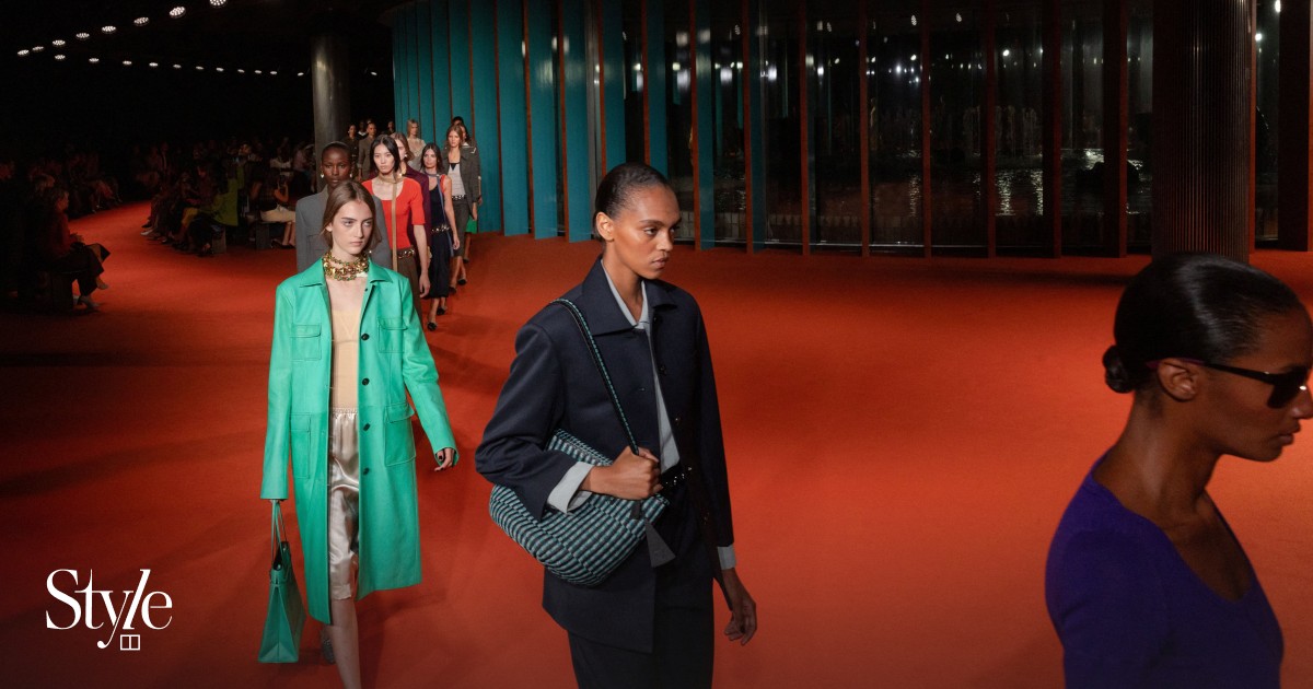 Tory Burch puts the joy back into dressing with vibrant NYFW show in Noguchi’s Sunken Garden