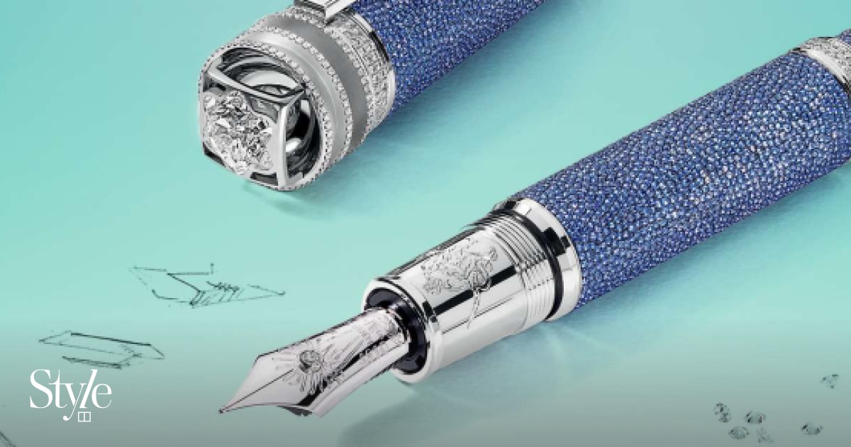 The stunning New Montblanc Celadon CALLIGRAPHY Fountain Pen