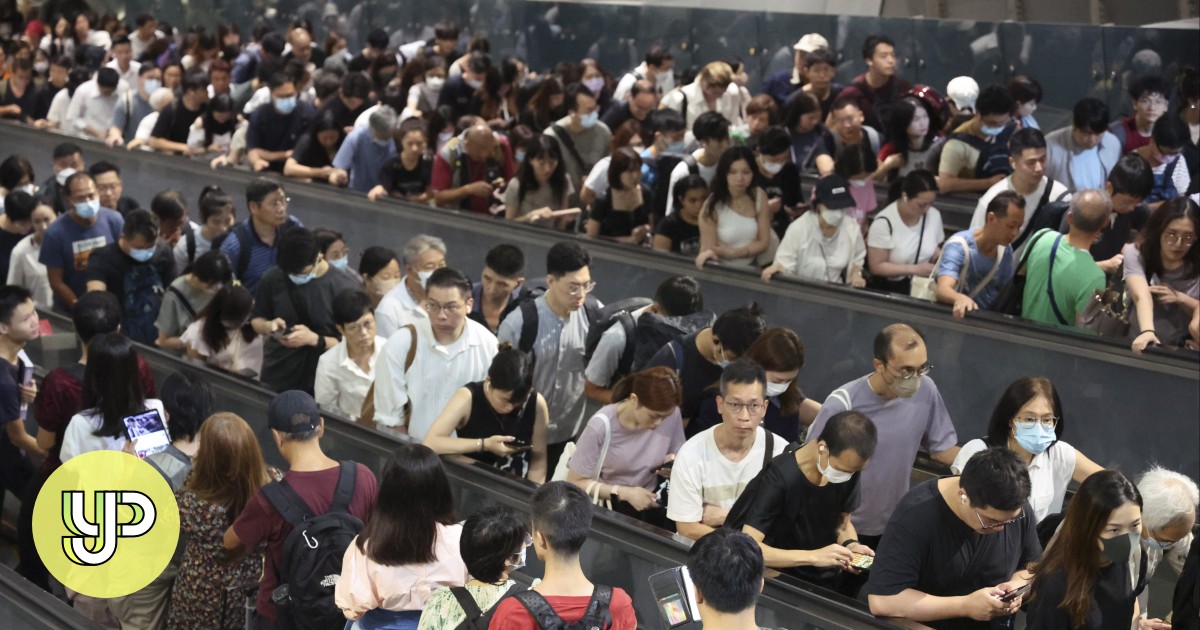 Hong Kong’s MTR urges commuters to stand still on escalators