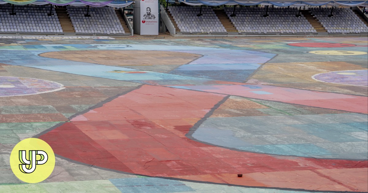 15-Year-Old Autistic Artist Creates World's Largest Canvas