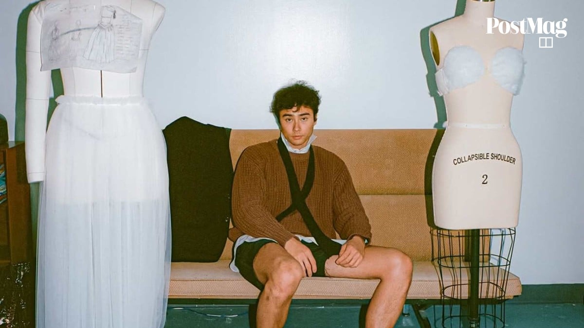 joe ando dress millie bobby brown Meet TikTok-famous fashion designer Ando-Hirsh: his clients include Dakota Johnson and Brown, and he's also an actor who starred alongside The Office's Rainn Wilson in Empire Waist Fashion designer