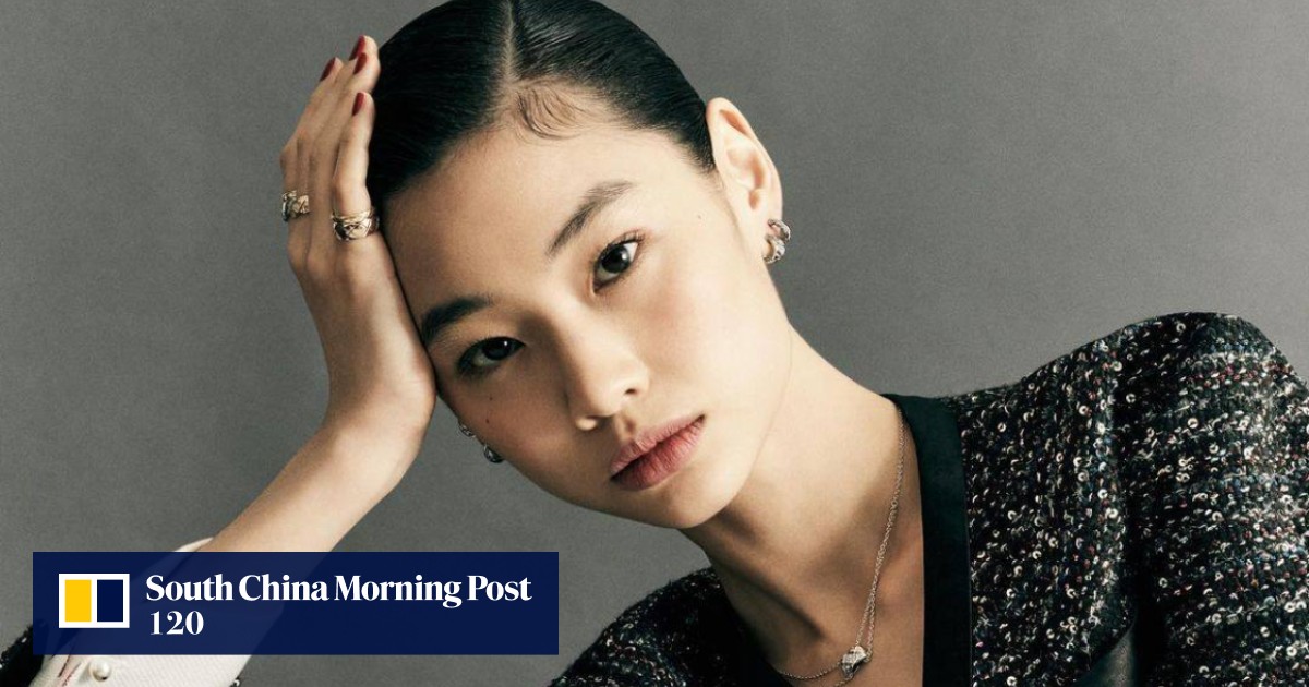 Jung Ho Yeon displays her chic stunning beauty in the Louis