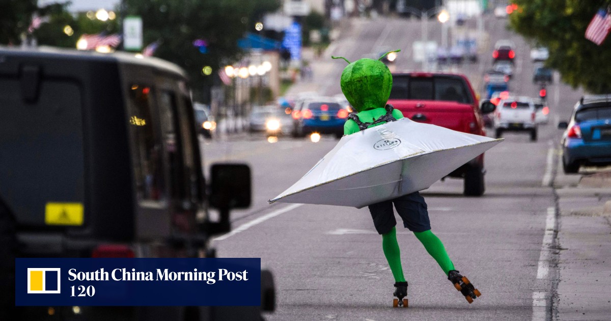Nasa joins hunt for UFOs, hiring experts to solve ‘perplexing mysteries ...