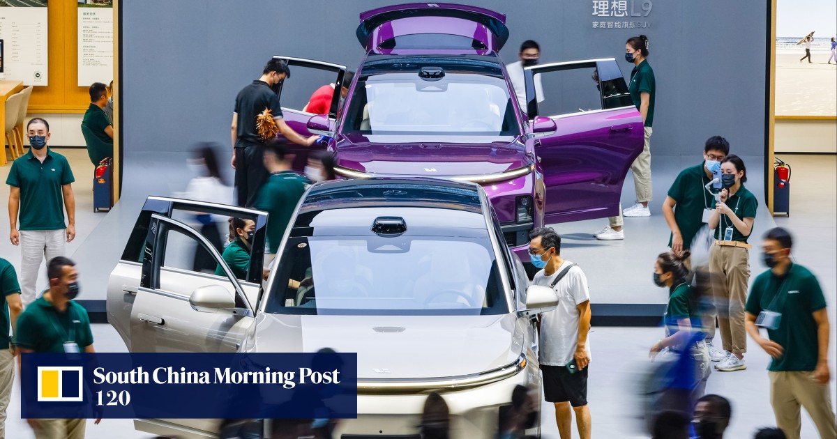 Li Automobile and Xpeng set every month supply records as their luxurious EVs lure extra rich buyers absent from petrol vehicles Li Automobile and Xpeng set every month supply records as their luxurious EVs lure extra rich buyers absent from petrol vehicles