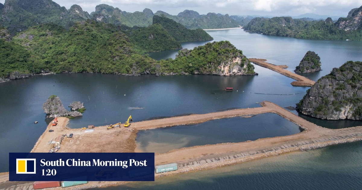 Vietnamese decry construction on borders of Unesco site Ha Long Bay: ‘killing everything’