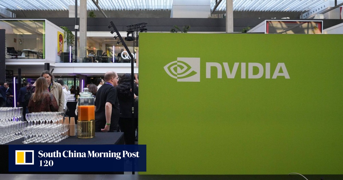 تقوم شركة Nvidia بإزالة بطاقة ألعاب الفيديو 4090 الشهيرة من موقعها الإلكتروني في الصين، مما أثار مخاوف بشأن العرض