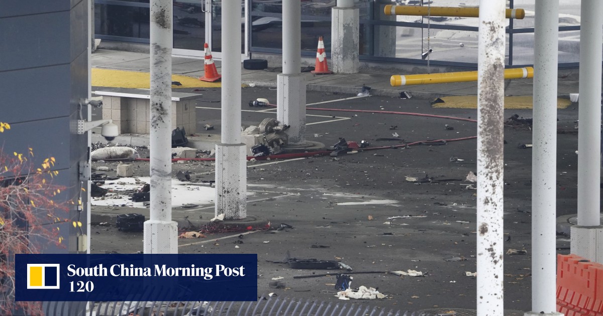 2 dead in vehicle explosion attack at US-Canada Rainbow Bridge near Niagara Falls