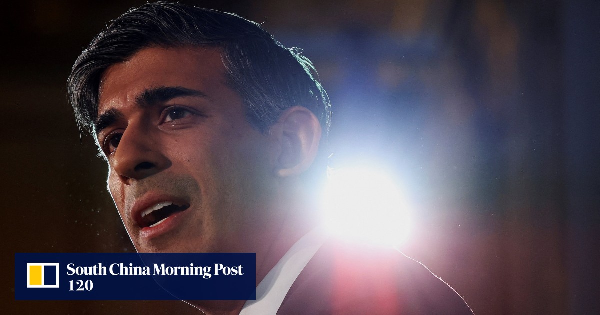 Record migration to UK piles pressure on PM Rishi Sunak
