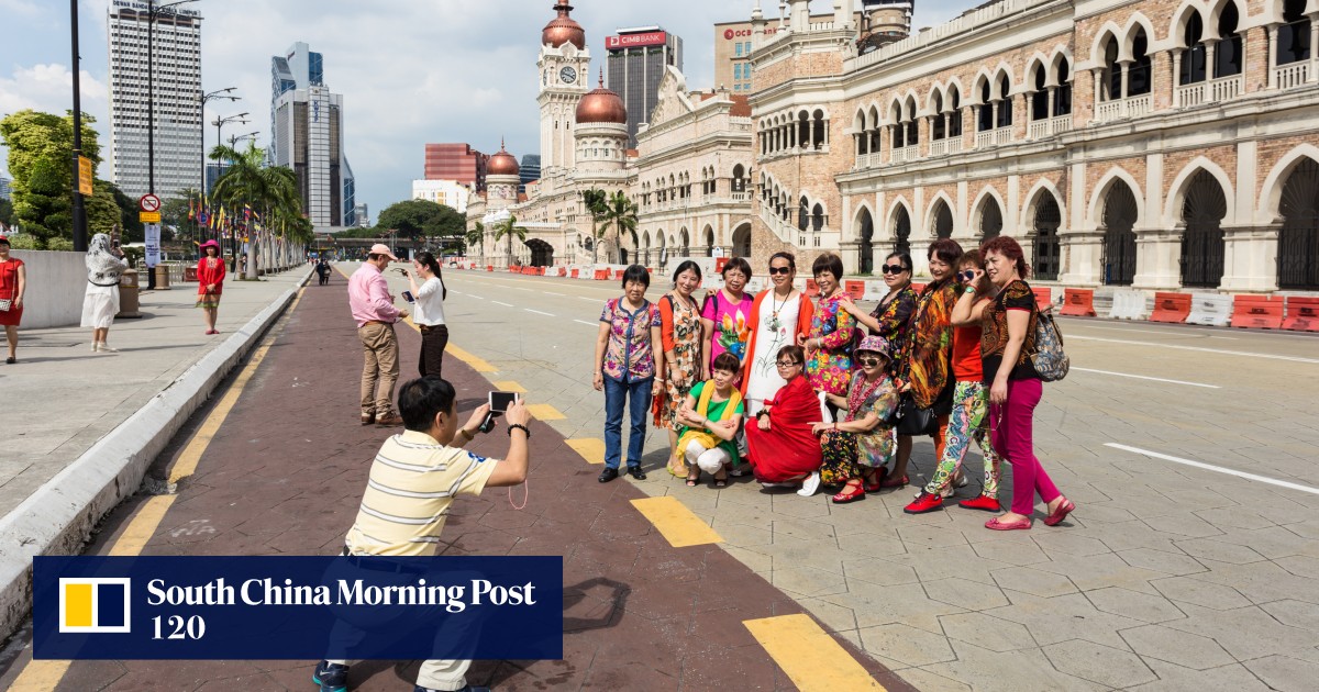 Malaysia scraps visa requirements for travellers from China, India