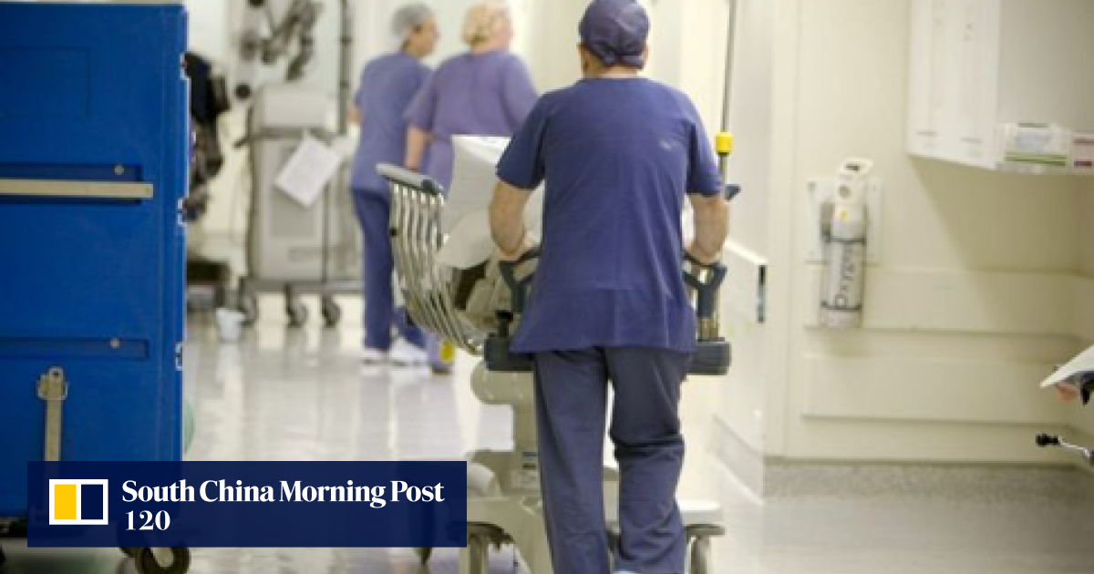 Chewing gum is better than drugs for easing nausea after surgery, Australian study suggests