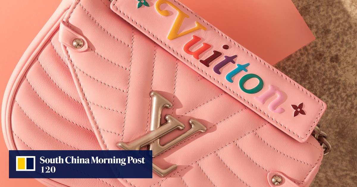 Louis Vuitton Smoothie Pink Leather New Wave Chain Bag PM Bag Louis Vuitton
