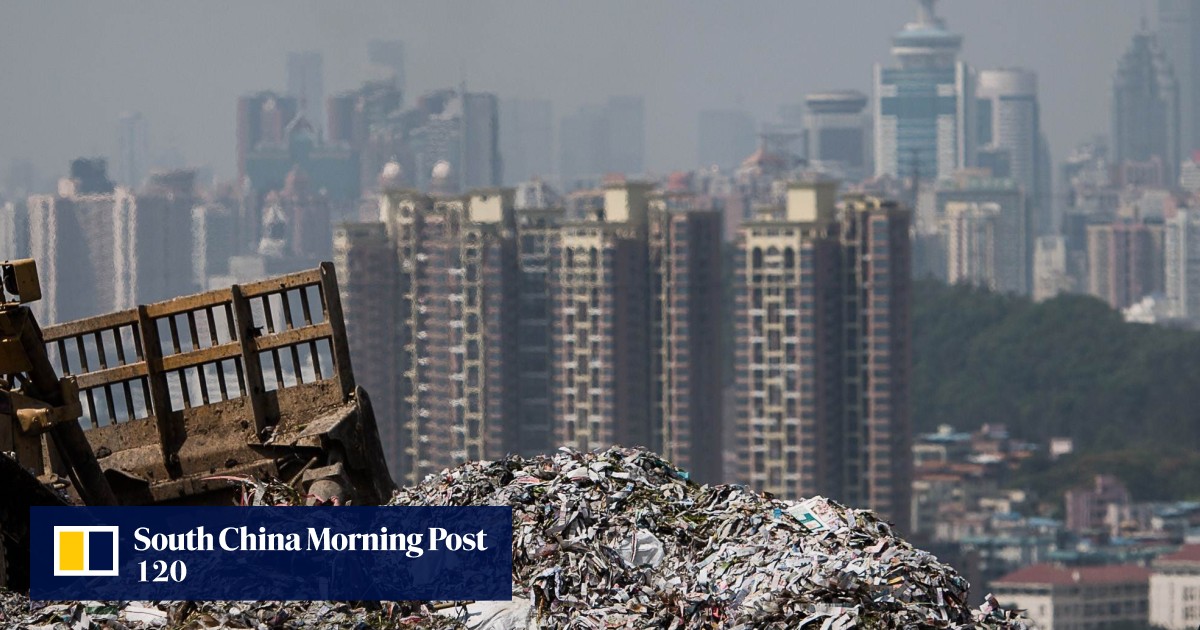 Public backs new waste charge in Hong Kong, but split remains over how