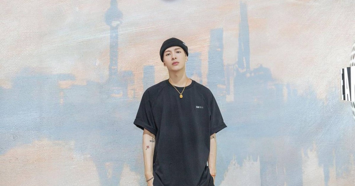 How Does Got7 S Jackson Wang Spend His Wealth Hong Kong S Very Own K Pop Idol Splashes On Prime Real Estate Fendi And Jimmy Choo Designer Clothes And His Dad South China