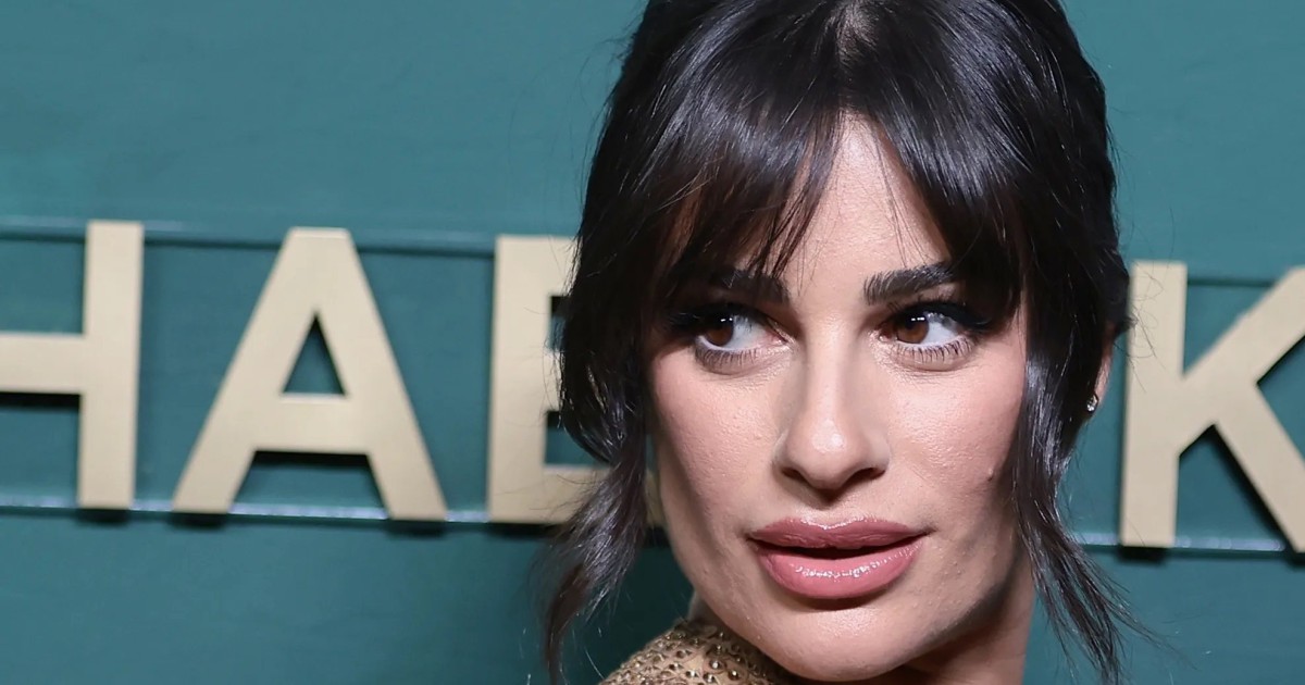 Buccal fat removal: Lea Michele selfie starts rumours about cosmetic facial procedure that is trending among celebrities - Vimarsana News