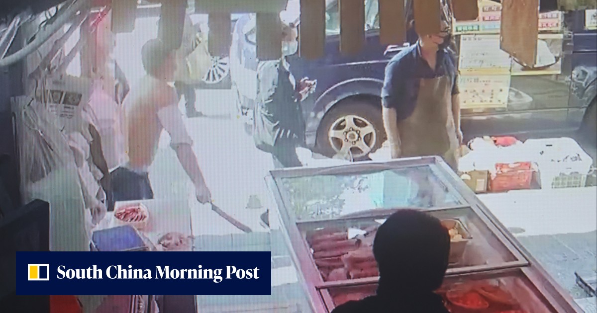 3 injured after man grabs knife from butcher and attacks people in busy Hong Kong district - Vimarsana News