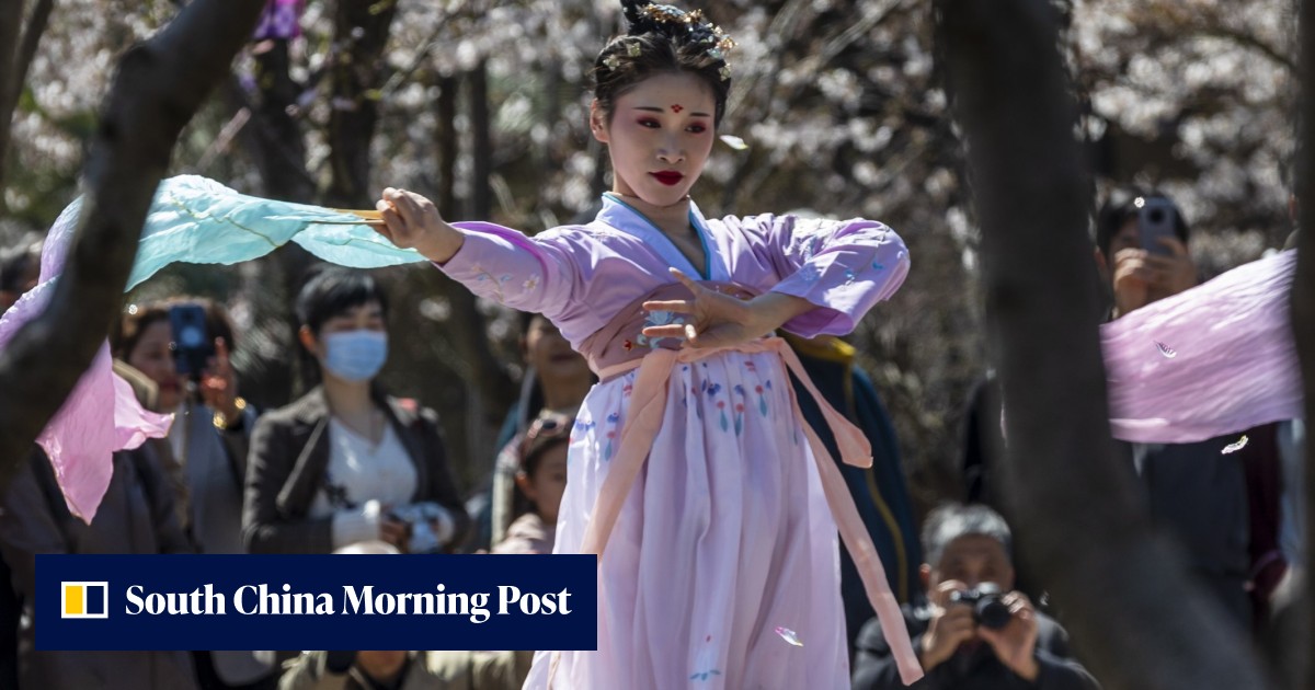 Chinese version of TikTok promotes traditional dance and music as Beijing pushes to clean up internet content - Vimarsana News