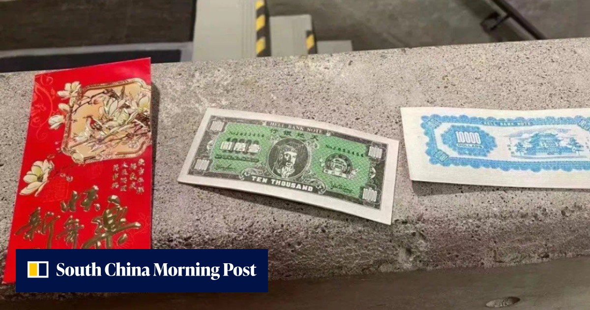 Lai see envelopes contained 'hell money' for the dead, in Lunar New Year blunder at University of Toronto - Vimarsana News