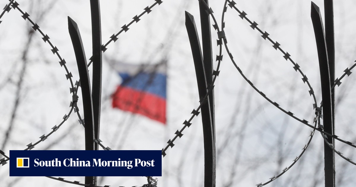Russia evacuates embassy in Ukraine as crisis escalates - Vimarsana News