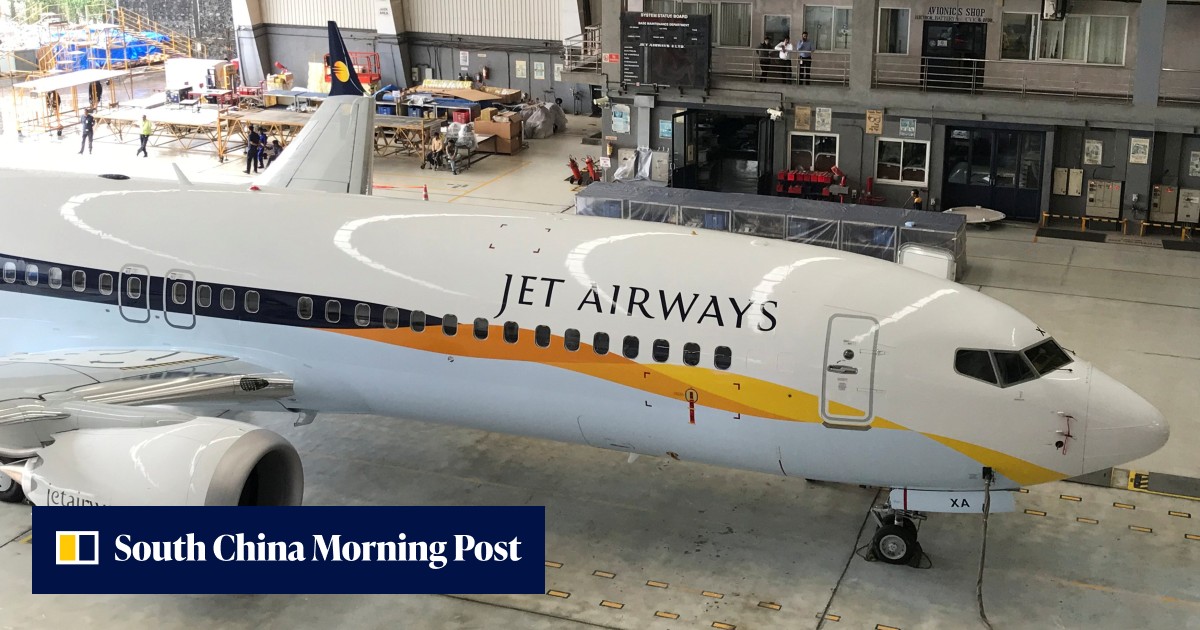 India's civil aviation watchdog bars 90 pilots from flying Boeing 737 MAX jets over simulator glitches - Vimarsana News