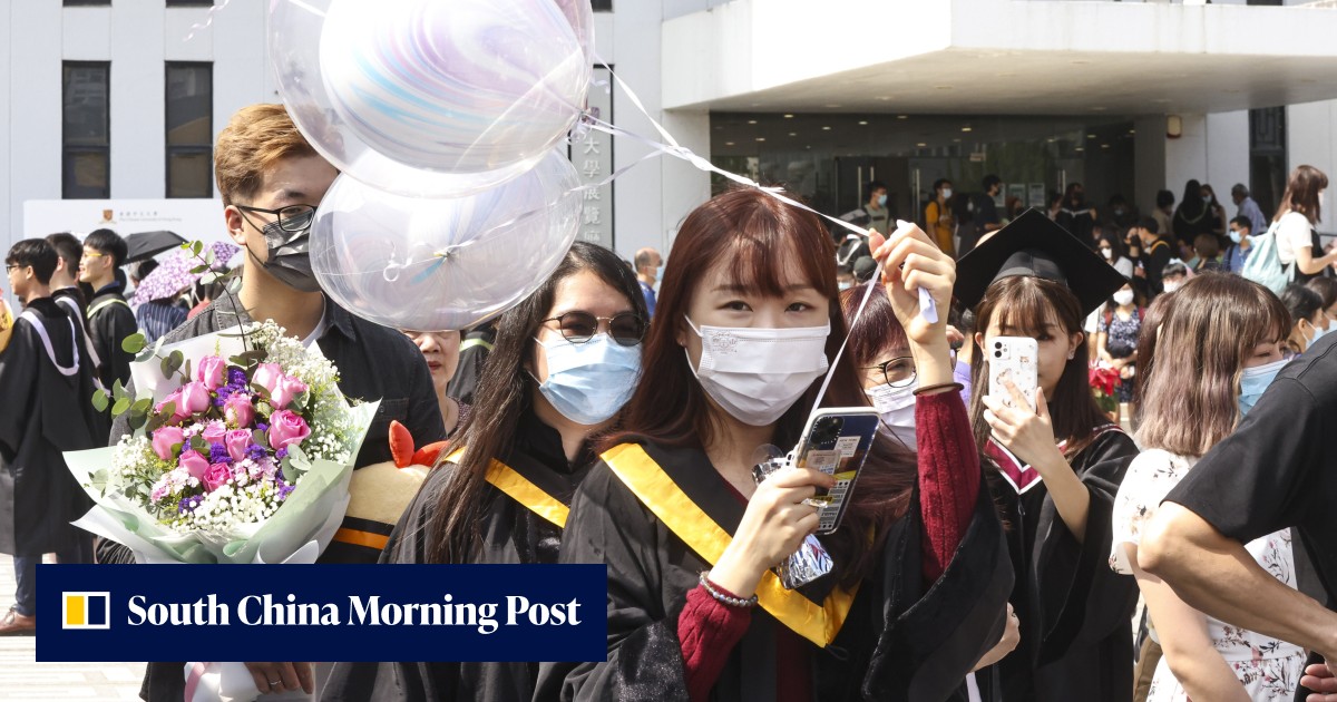 More jobs, better pay for Hong Kong graduates, but fewer plum management trainee roles on offer this year - Vimarsana News
