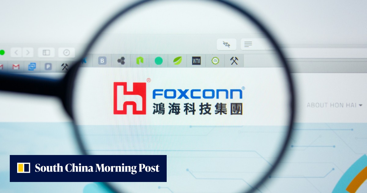 Foxconn suspends production at two factories in eastern city of Kunshan, putting Apple's China supply chain on edge - Vimarsana News